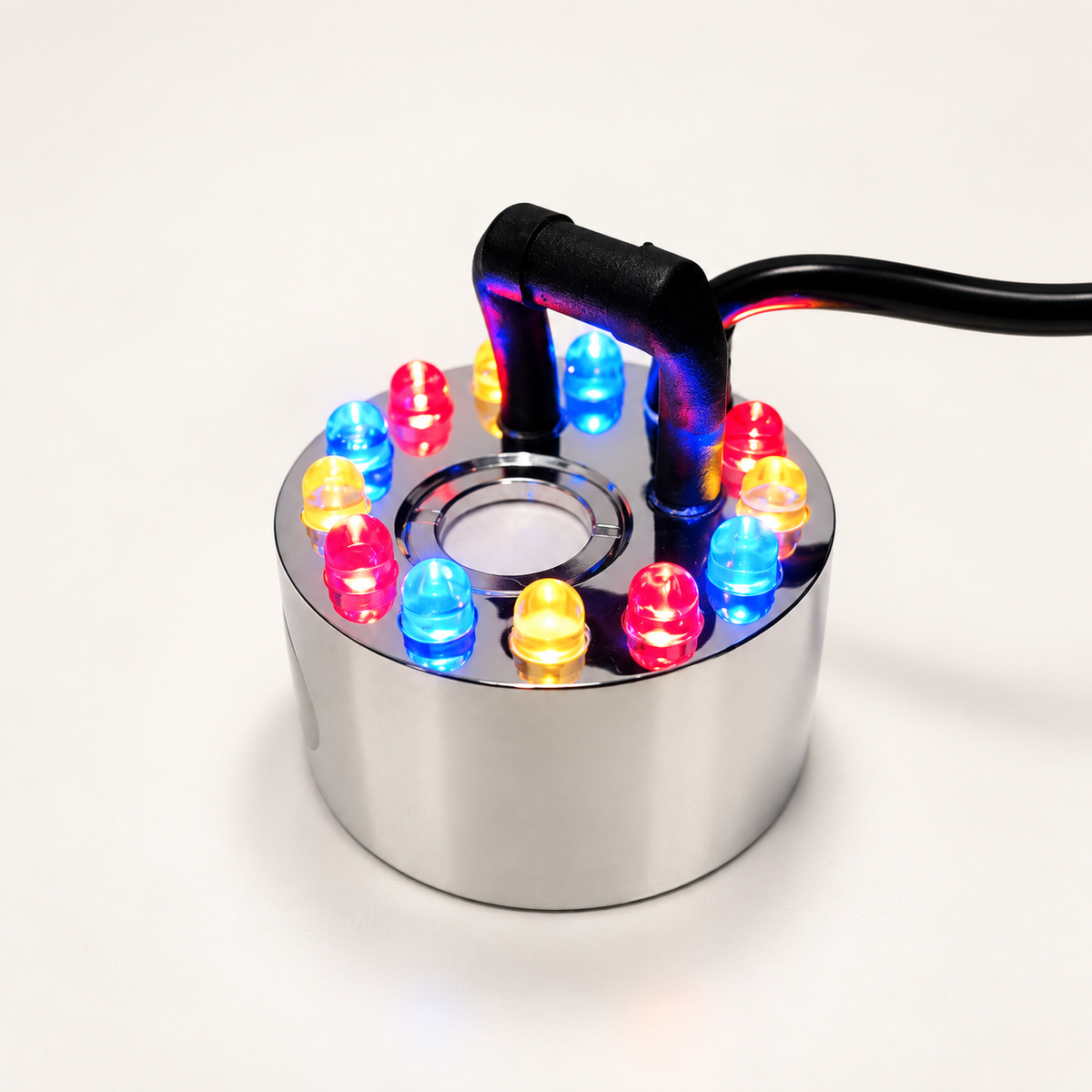 Art Decor Produktbild final 2026-09-24 | 003 | Nebler mit steuerbaren LED-Wechsellicht inkl. Indoor-Trafo