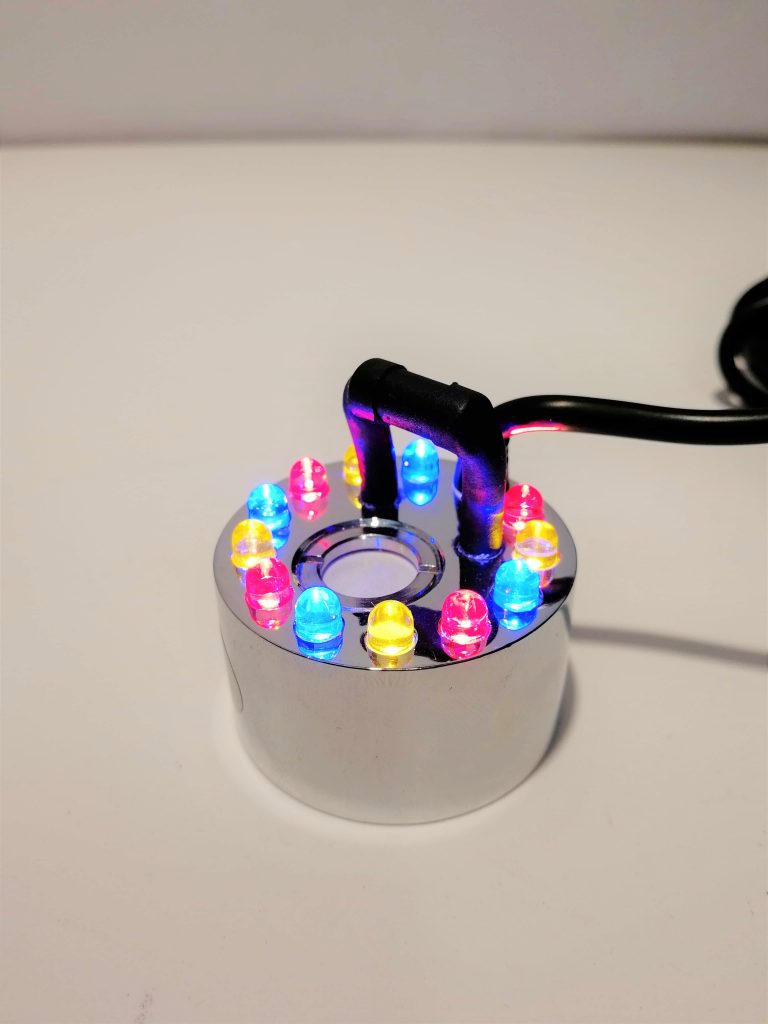 Nebler mit steuerbaren LED-Wechsellicht inkl. Indoor-Trafo