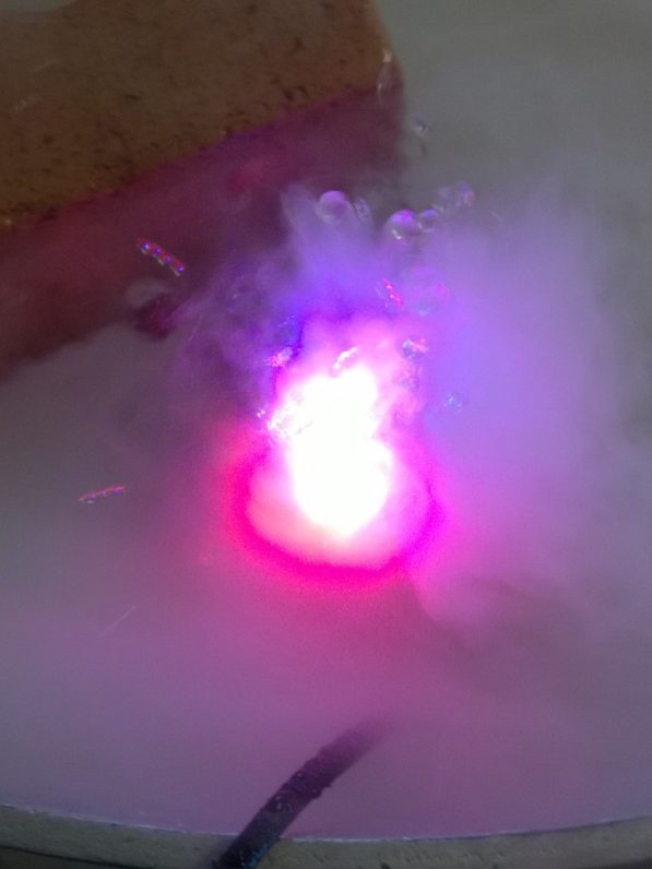 3fach-Nebler mit LED-Farbwechsellicht inkl. Außentrafo